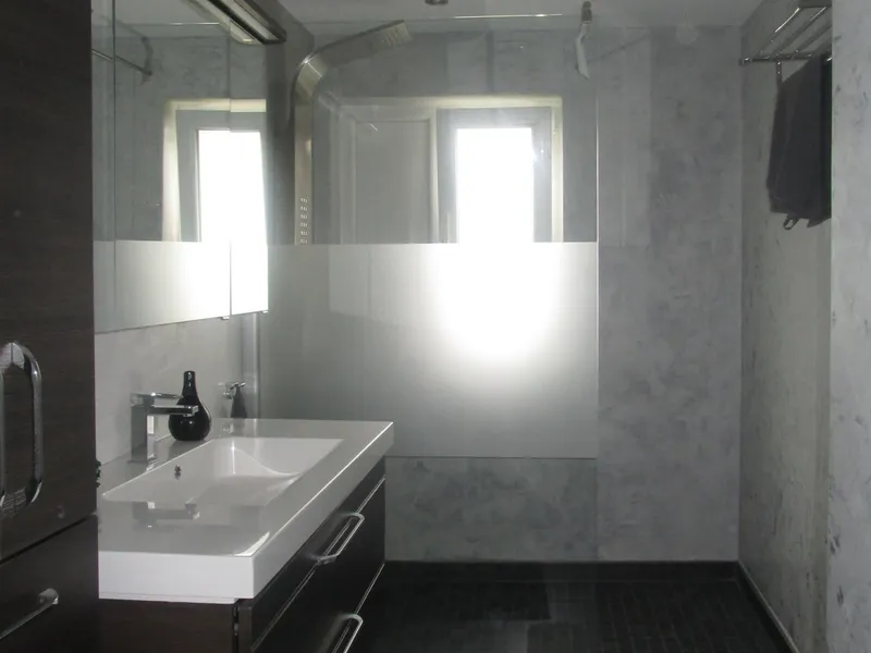 Bad erstrahlt in neuen Farben und ist fugenlos!